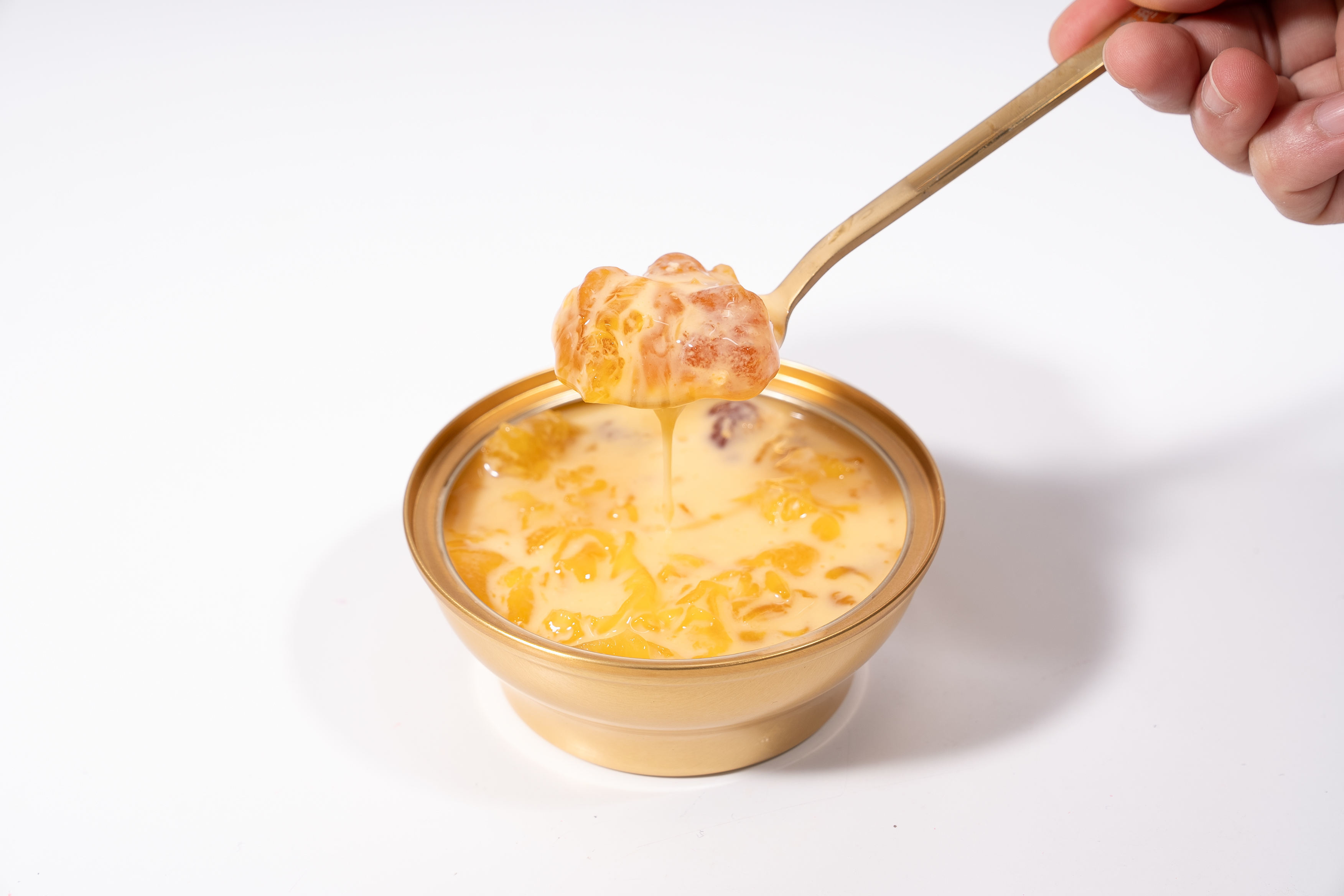 De laatste bedrijfszaken over Perzikgum met mango pomelo soep komt in de categorie 