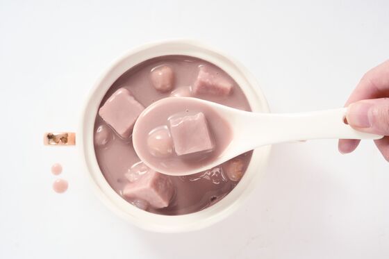 kopen Winterse voedzame taro-pasta soep met lotuszaad en witte fungus, ideaal voor seizoensgebonden gezondheid en comfort online vervaardiging